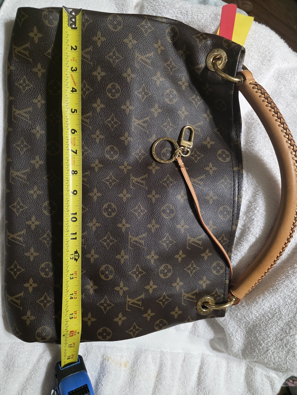 Louis Vuitton Monogram Canvas Shoulder Bag in Brown - Picture 15 of 15
